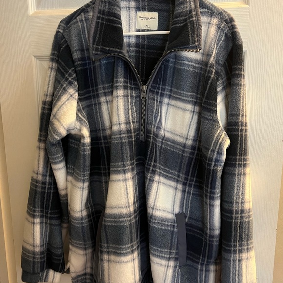 Abercrombie & Fitch Jackets & Blazers - Abercrombie and Fitch fleece